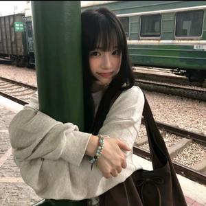 栀栀无忧 头像