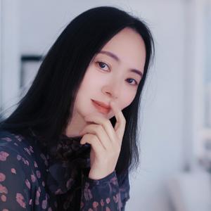 辉姑娘 头像