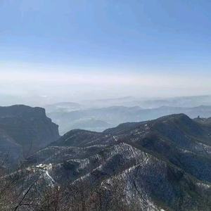 小湛看世界 头像