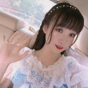 叶子成精了 头像