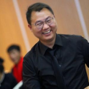 爱生活的大鹏 头像