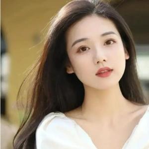 爱笑的冰冰 头像