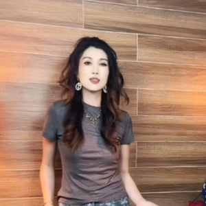 爱吃爱美的Bonni 头像