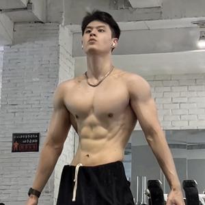 曼巴yelomamba 头像