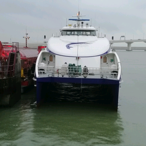 拥抱生活9O0j 头像