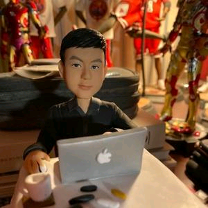 模玩迷垚垚 头像