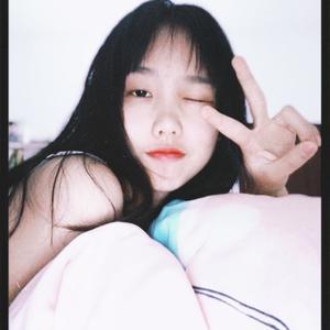 是夏夏鸭吼 头像