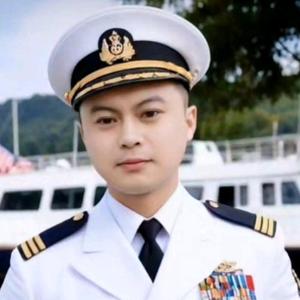 李性消费 头像