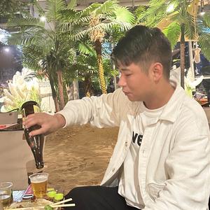 头条洋老板 头像