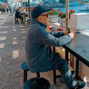 老刘看新闻 头像