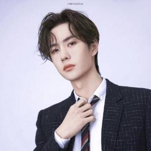 娱乐爆料叔 头像