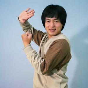 成家驹 头像