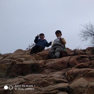 君君老爹呀 头像