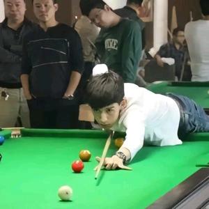 清爽钢笔d3g14 头像