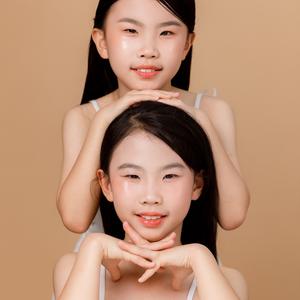 芊渝芊寻双胞胎 头像