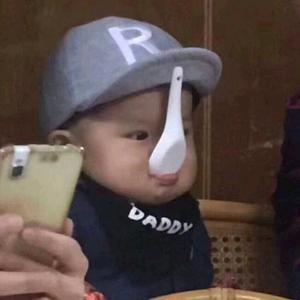 爱笑书包9W 头像