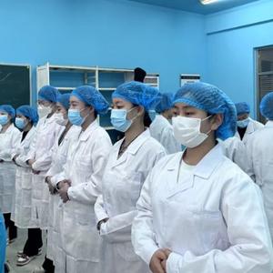 山东卫校颜老师 头像