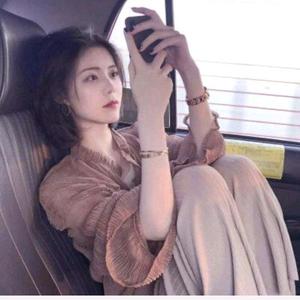 黑鸟追剧7G4u 头像