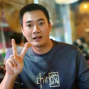 泡泡老周 头像