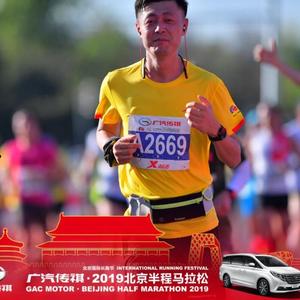 创业者洪峰 头像