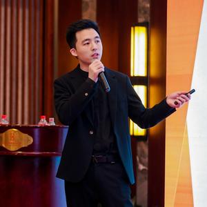 石家庄郭行长 头像