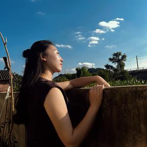 银山舒幺妹 头像