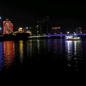 数码分享官 头像