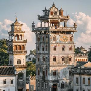 檐下望雨人 头像