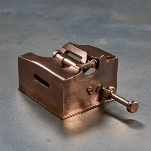 云端潇洒漫步身影 头像