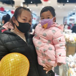 四个孩子妈妈要努力 头像