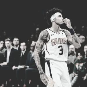 洛城科爱花开曼眼 头像