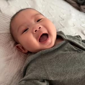 黑娃的vlog 头像