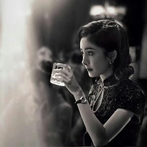 你与时光我与你 头像