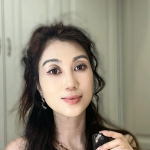 爱美的Bonni 头像