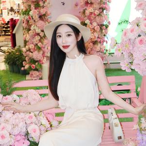 是晶晶啊 头像