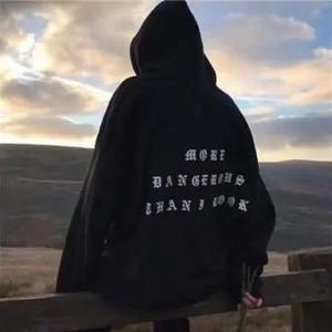 晨曦微光初照 头像