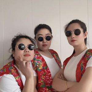 小房就爱疯 头像