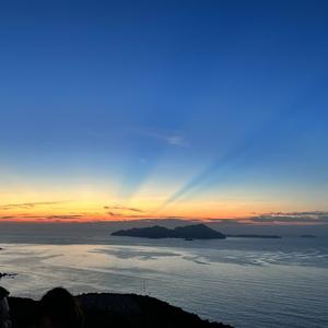 自若清泉Y 头像