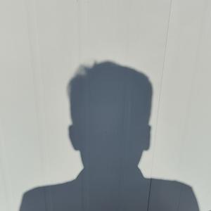 大海里的一滴水 头像