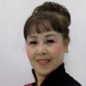 真诚白云r 头像