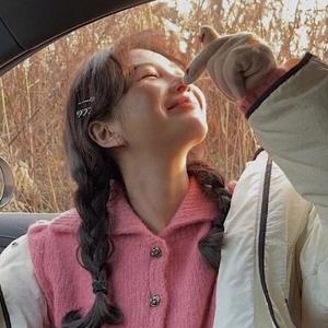 香蕉你個不娜娜 头像