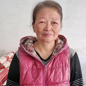 @迟暮年华 头像