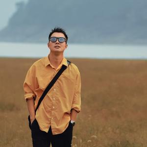 一个业余旅拍者•阿伟 头像