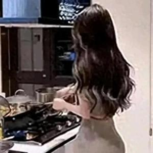 cao多一点温柔 头像