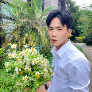 治愈果子李 头像