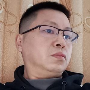 残缺的烟灰缸