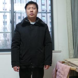 林中慢寻花的墨客 头像