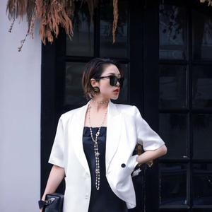 可彡个人形象管家 头像