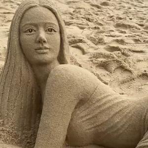 娱乐星期八 头像