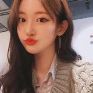 自由的风声8K 头像